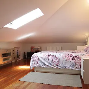 Habitación Con Baño, Cerca De La Playa Sopelana